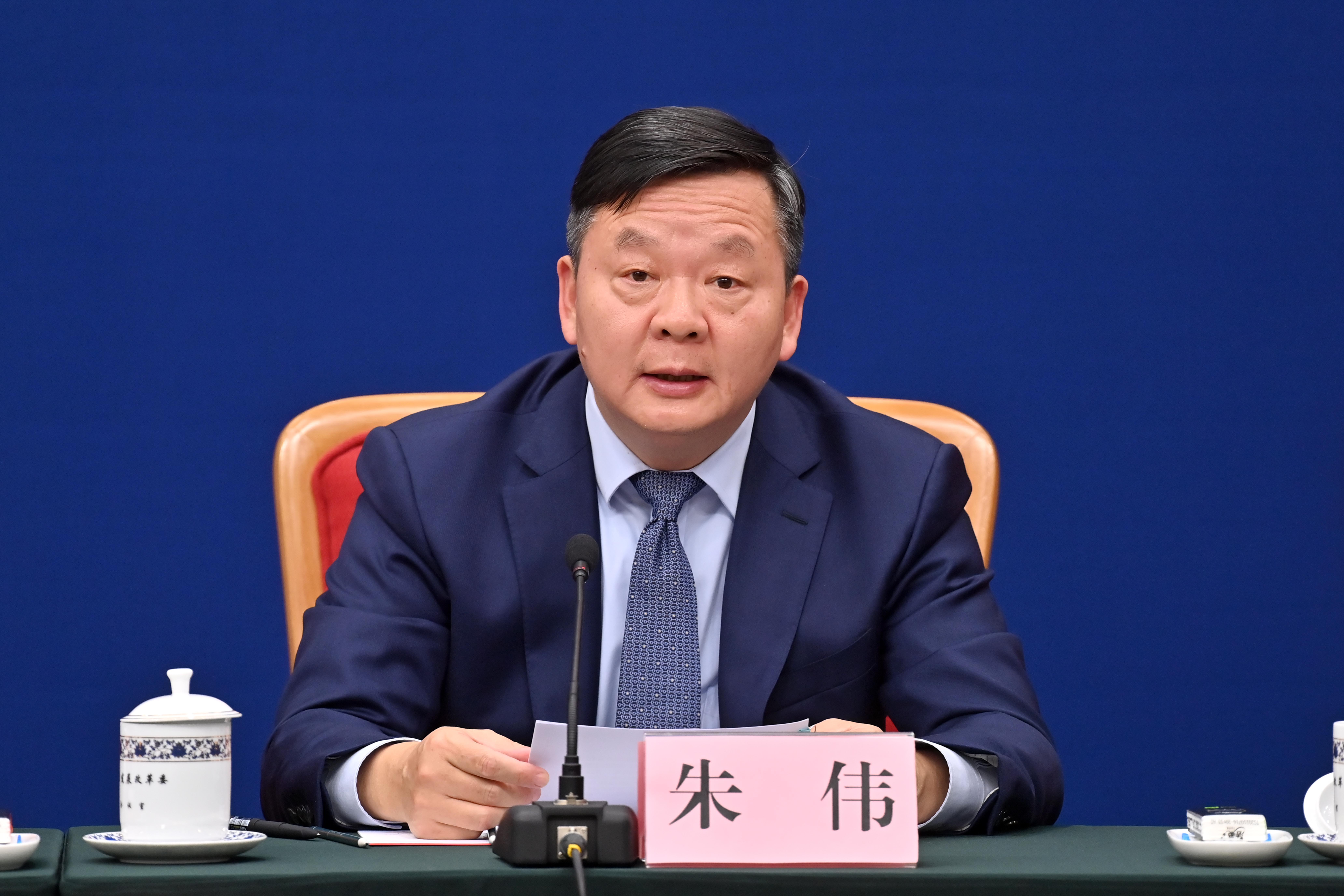 广东省发展改革委副主任、省大湾区办常务副主任（高弘杰 摄）.jpg